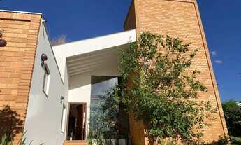 Imagem: COND. OURO VERMELHO II - CASA 220m² 3 QUARTOS