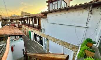 Imagem 3: À venda: Galeria com 7 lojas locadas e casa com piscina na Rua das Pedras, Armação dos Búz