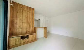 Imagem 5: Locação Anual - Apartamento Diferenciado com 2 dormitórios e 1 vaga - Praia Brava