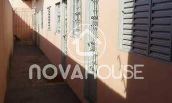 Imagem 2: CASA COM 2 DORMITÓRIOS À VENDA, 360 M²