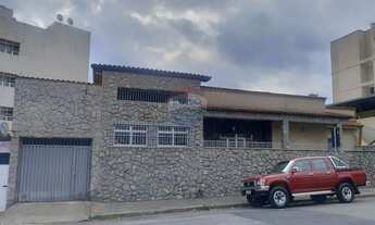 Imagem 3: Casa à venda, no bairro Santa Catarina, 4 quartos, duas salas e duas cozinhas, além de um