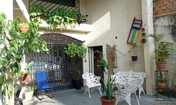 Imagem: Alugo Casa Térrea