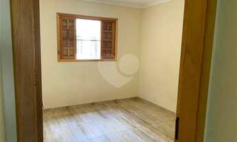 Imagem 6: Casa térrea com 3 quartos para locação em Vila Galvão - SP