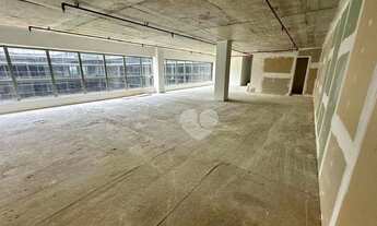 Imagem 3: Sala comercial com 323 m2 no Américas Avenue Business Square