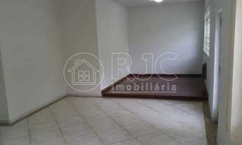 Imagem 4: Imóvel para venda possui 270 metros quadrados com 5 quartos em Andaraí - Rio de Janeiro