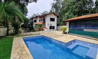 Imagem: Casa de condomínio em Rua Miguel Victor