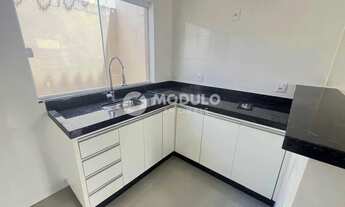 Imagem 2: Sobrado disponível para locação no bairro Canaã