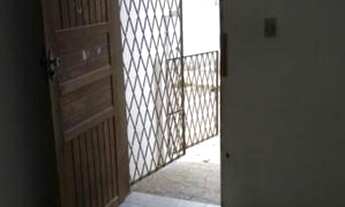 Imagem 2: Alugo apartamento estilo quitinete em mangabeira IV