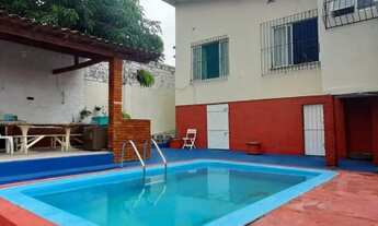 Imagem: Casa para venda tem 227 metros quadrados