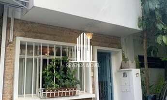 Imagem 4: Sobrado de vila, em rua fechada, com 2 dormitórios, 2 banheiros, sala de estar, cozinha, á