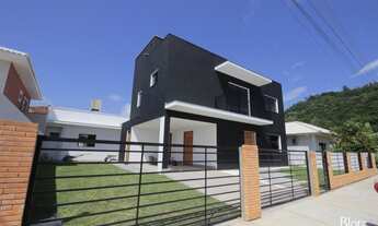 Imagem 2: Casa c/ 4 Dorm. - Canasvieiras