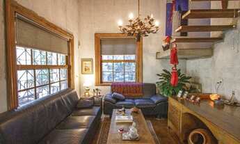 Imagem: Casa com 8 dormitórios à venda, 400 m²