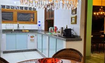 Imagem 4: Casa para venda tem 250 metros quadrados com 3 quartos em Arraial Dajuda - Porto Seguro