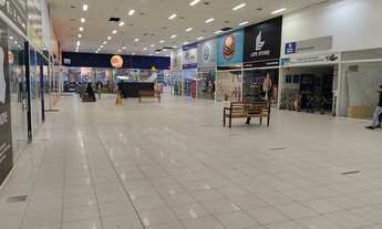 Imagem 4: Alugo lojas comerciais de 15 a 120 m² em centro comercial
