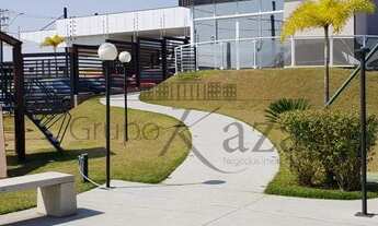 Imagem 5: Casa Térrea - Condomínio Santa Mônica - Caçapava - 3 Suítes - Piscina - 200 M²