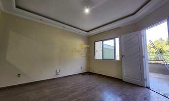 Imagem 2: Casa para Venda em Teresópolis, Jardim Europa, 2 dormitórios, 2 suítes, 1 banheiro, 1 vaga