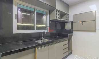 Imagem 5: Excelente Sobrado Triplex no Xaxim! R$ 660,000 Aquecimento a gás, 3 dormitórios,1 suíte c