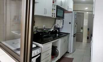 Imagem 4: Centro - Apto: 3D (Suíte); 3 Banheiros; Cozinha planejada; Armários; Sacada; 1 Vaga