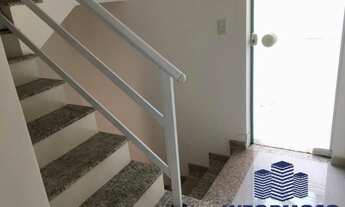 Imagem 7: Casa duplex a venda na Rua Ambaitinga na Praia da Bandeira- Ilha