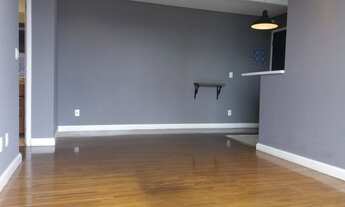 Imagem 2: Apartamento Fino Acabamento, Duas Vagas De Garagem no Melhor Da Vila Mascote!