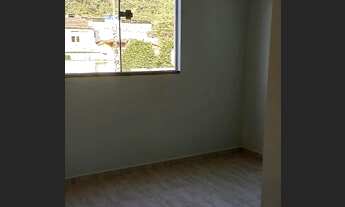 Imagem 4: Casa de vila sobrado para aluguel com 80 metros quadrados com 3 quartos em Cedro - Cambori