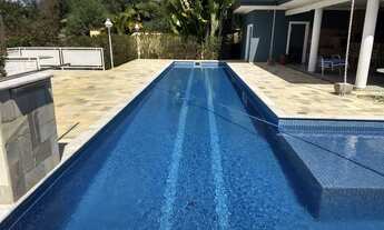 Imagem 6: Chácara totalmente MOBILIADA para venda possui 700 metros quadrados com 4 suítes a 63km de