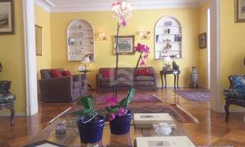 Imagem 5: Charmoso e confortável na tradicional Av. Rui Barbosa..