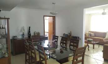 Imagem 5: Casa em lote inteiro no Grã Duquesa