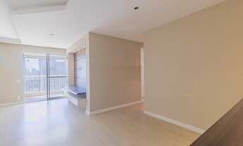 Imagem 4: Apartamento na Chacara Santo Antonio com três dormitorios, duas vagas de garagem com 95m d