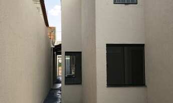 Imagem 2: Térrea para venda possui 61 metros quadrados com 2 quartos