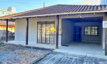 Imagem: Joinville - Casa Padrão - Petrópolis