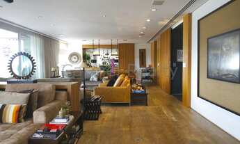 Imagem: Apartamento com 3 Quartos à Venda, 255