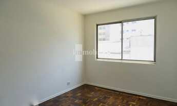 Imagem 4: Reformado!! Apartamento com 2 dormitórios