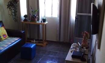 Imagem: Imbetiba - Apto c/ 2 qtos, sala, coz. Wc