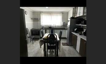 Imagem: Vende-se casa em condomínio fechado