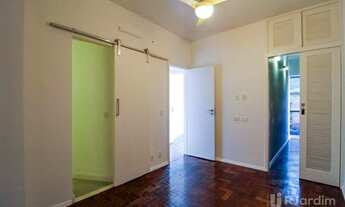 Imagem 4: Metrô próximo, Portaria 24h, Apartamento com 2 quartos (suíte), 2 banheiros, vaga de garag