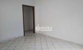 Imagem 3: Casa com 3 dormitórios à venda, 180 m² por R$ 600.000,00 - Santa Mônica - Uberlândia/MG