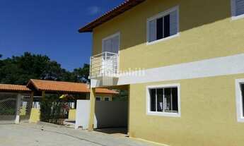 Imagem: Sobrado Geminado em condomínio bem localizado