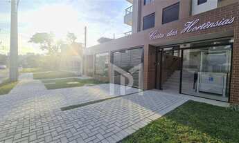 Imagem 2: Apartamento com 2 dormitórios à venda, 62 m² por R$ 450.000,00 - Água Verde - Curitiba/PR