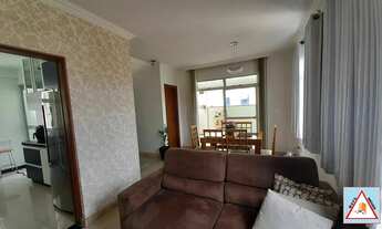 Imagem 7: Cobertura com três quartos, suíte e duas vagas de garagem no bairro Sagrada Família