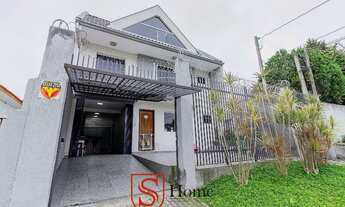 Imagem 2: Sobrado triplex com 3 quartos e 2 vagas à venda no Tingui