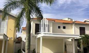 Imagem 2: Casa em Alphaville Tamboré com 3 quartos e duas vagas de garagem