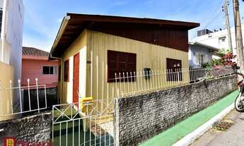 Imagem: Casa de 2 quartos para alugar no bairro