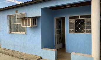 Imagem 5: Casa comercial ou residencial no centro da cidade ocidental perto da principal