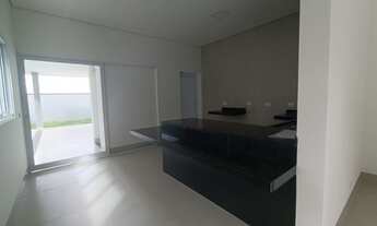 Imagem 4: Lindíssima Casa em Condomínio Fechado na Zona Sul!