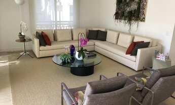 Imagem 4: Cobertura para venda tem 386 metros quadrados com 4 quartos