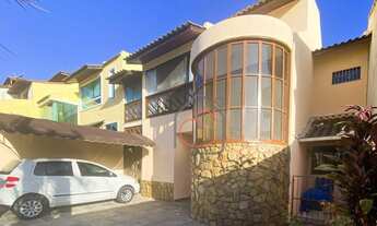 Imagem: Casa com 4 dormitórios à venda, 178 m²