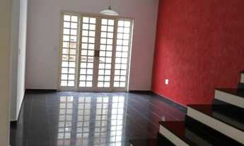 Imagem 2: Sobrado para aluguel e venda tem 250 metros quadrados com 3 quartos