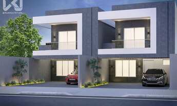 Imagem 2: Sobrado no Tropical 3 com 1 suíte com closet, 2 demi suítes, 2 vagas de garagem e sobra de