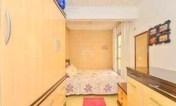 Imagem 2: Sobrado para venda possui 130 metros quadrados com 3 quartos em Campo Comprido - Curitiba